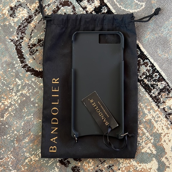 Bandolier iPhone 7 or 8 plus *case only NWT - Picture 3 of 3